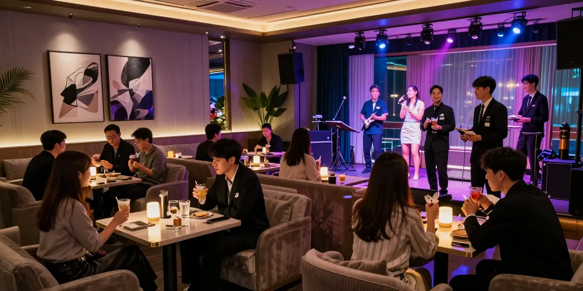 강남 구구단에서의 고급스러운 저녁 시간, 손님들이 음료를 즐기며 대화하는 장면.